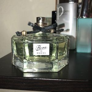 Flora by Gucci Eau De Parfum